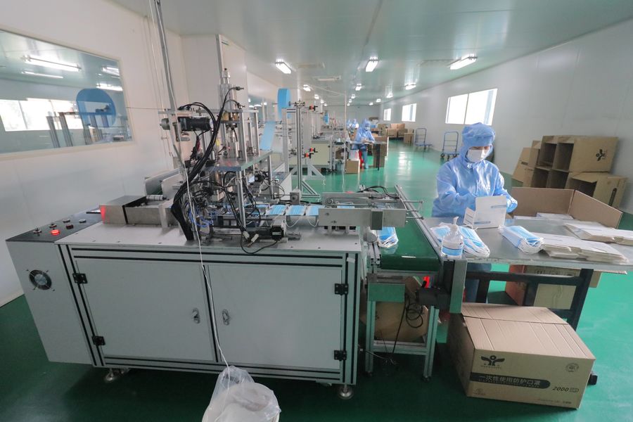 Xinyang Yihe Non-Woven Co., Ltd. línea de producción del fabricante